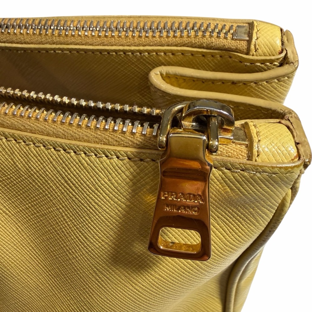 Authentic Prada Ginestra Saffiano Lux Leather Large Galleria‎ Tote - Picture 6 of 16